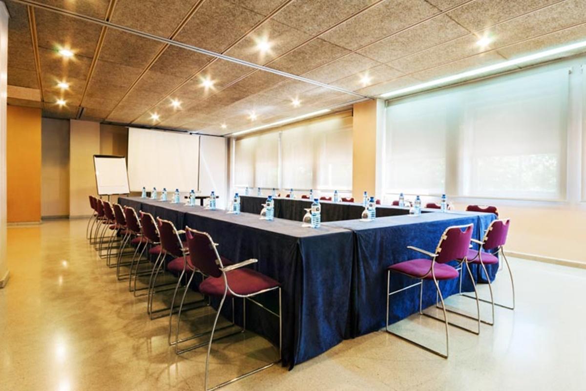 Hotel Granollers Bagian luar foto