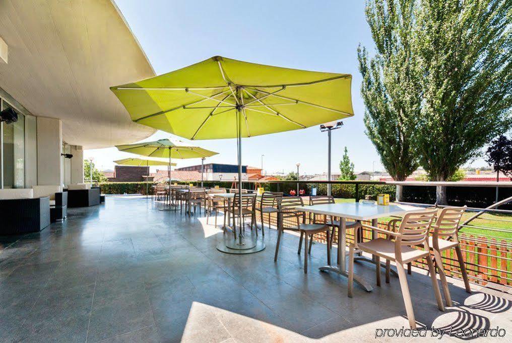 Hotel Granollers Bagian luar foto