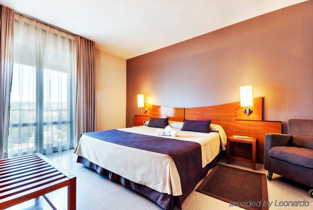 Hotel Granollers Bagian luar foto